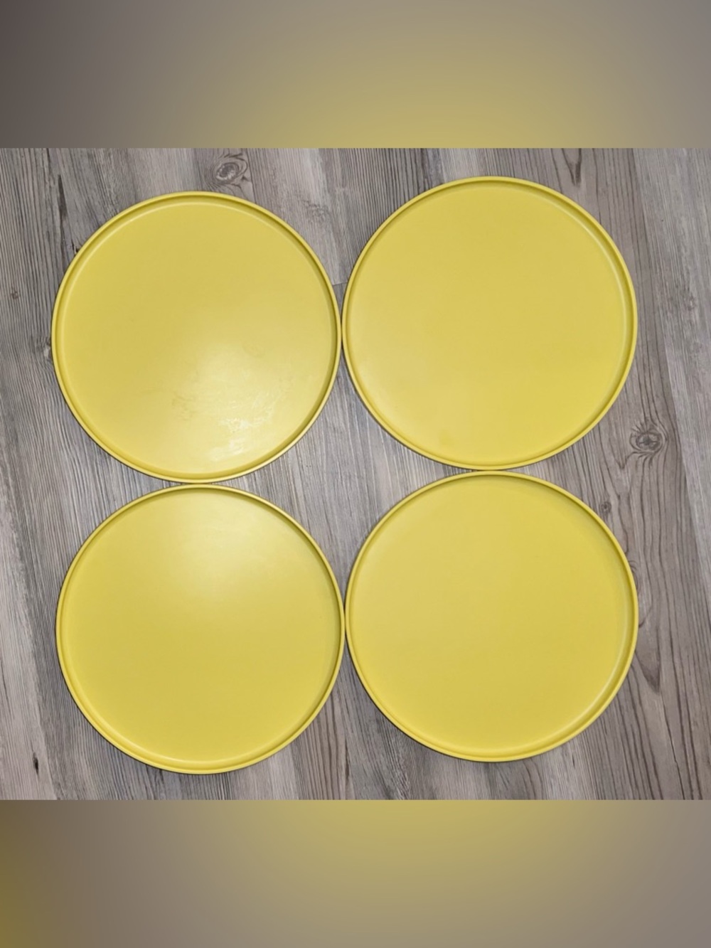 4 West Elm Aaron Probyn  Yellow  Melamine Plastic Plates 10”